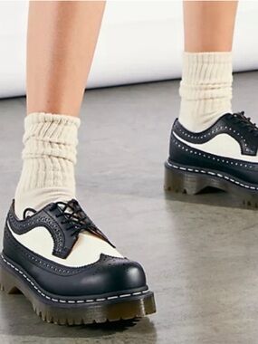 Dr. Martens 3989 Black White Wingtip Brogue Oxfords Spectator Shoes US 10L 9M